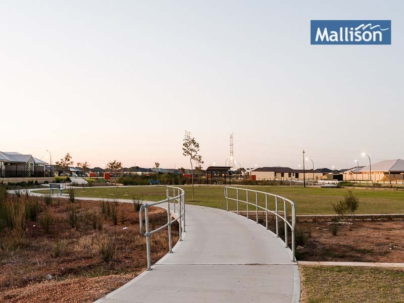 10B Terracina Parkway, Piara Waters WA 6112