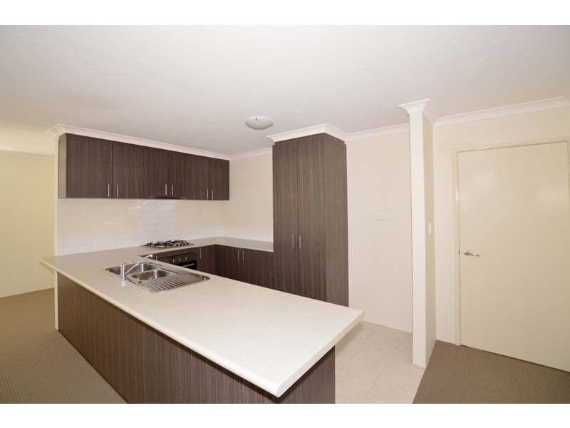 14/19 Serls Street, Armadale WA 6112