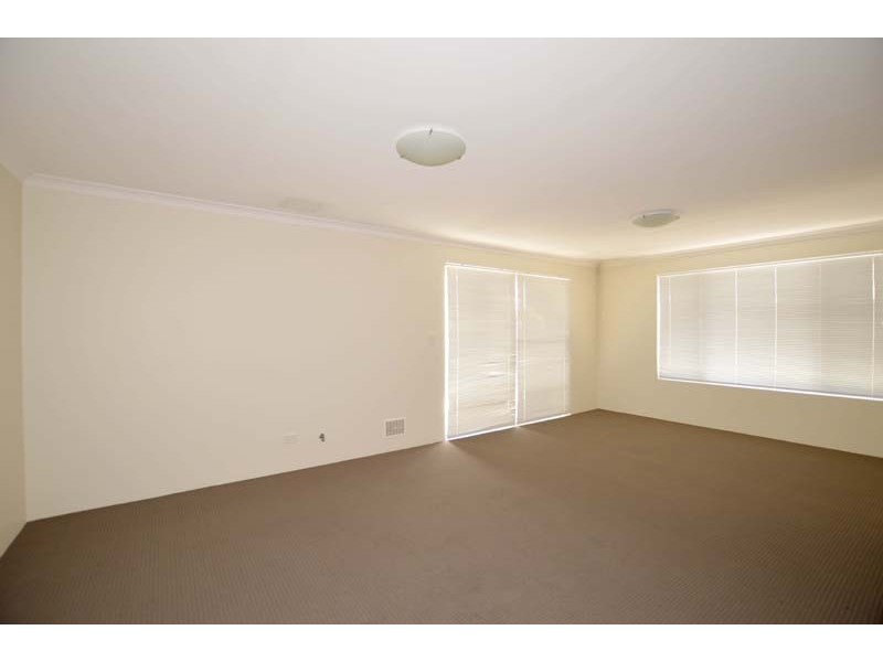 14/19 Serls Street, Armadale WA 6112