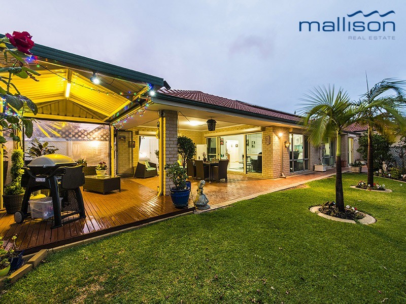 4 Rosette Place, Piara Waters WA 6112