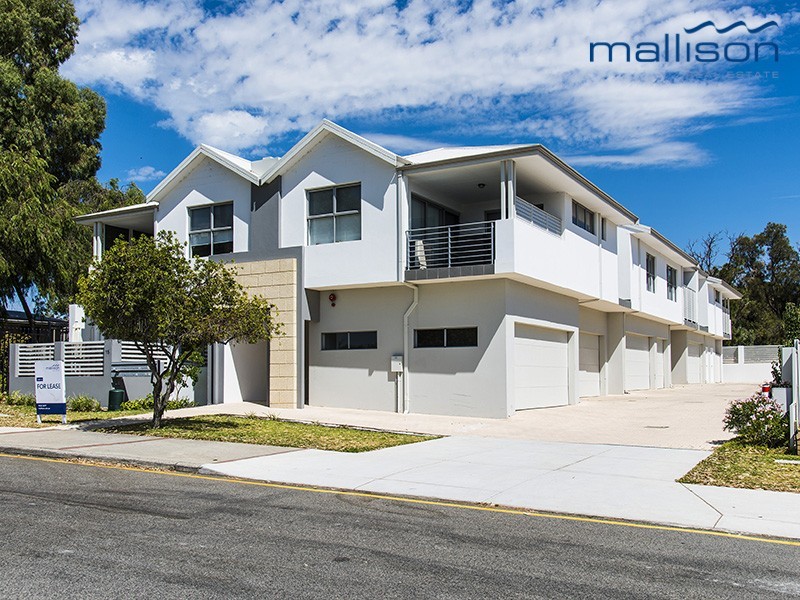 8/15 Debenham Street, Thornlie WA 6108