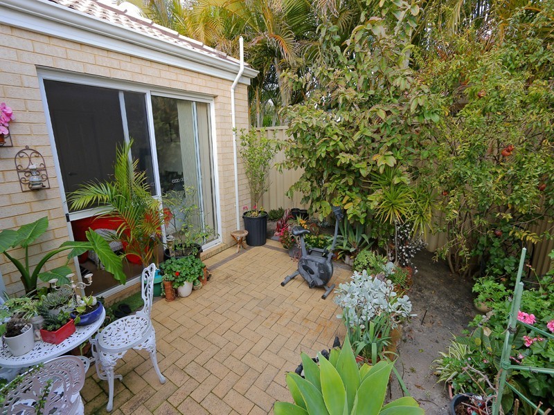 1 Hambly Crescent, Canning Vale WA 6155