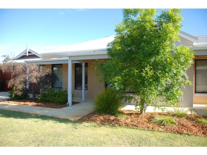 3 Freycinet Circuit, Aubin Grove WA 6164
