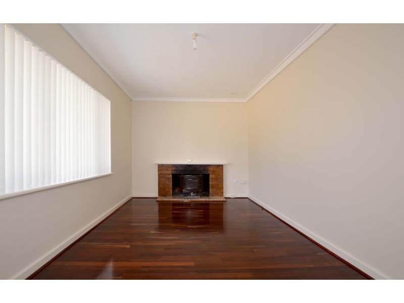 95 Jubilee Street, Beckenham WA 6107