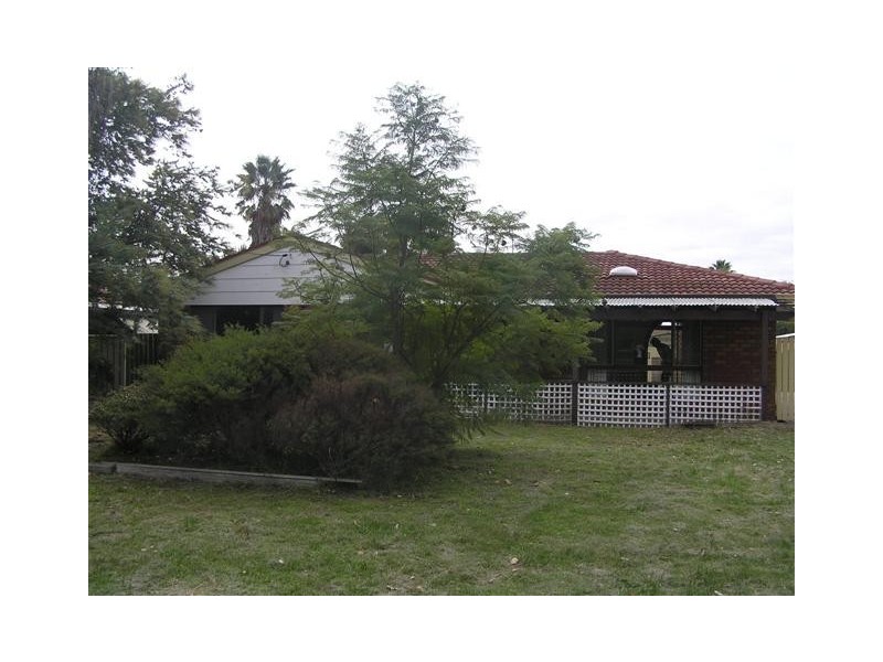 26 Goddard Way, Langford WA 6147