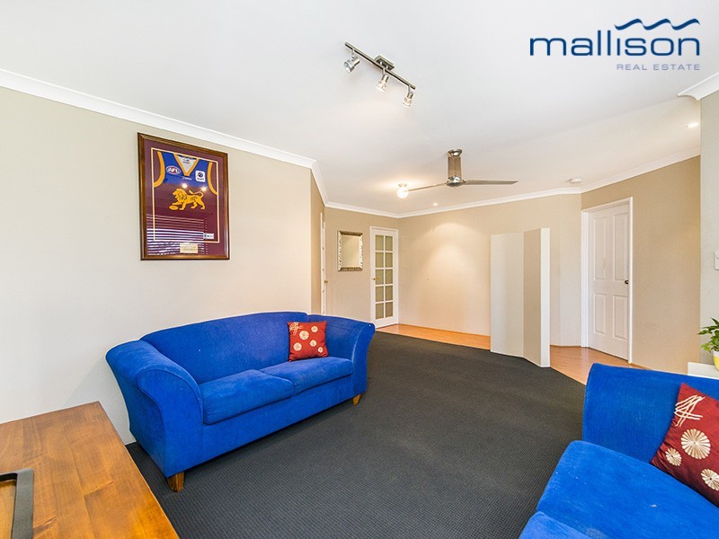 40 Firefalls Close, Huntingdale WA 6110