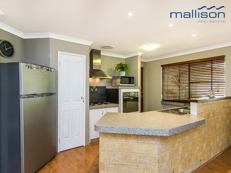 40 Firefalls Close, Huntingdale WA 6110