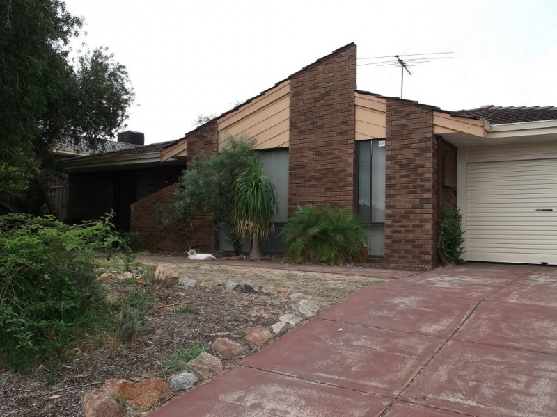 26 Tangney Crescent, Kardinya WA 6163