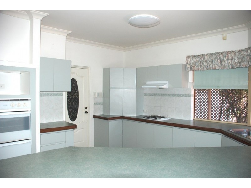19 Solanum Gardens, Canning Vale WA 6155