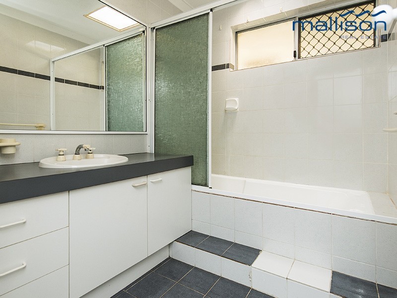 3A Ratcliffe Road, Booragoon WA 6154