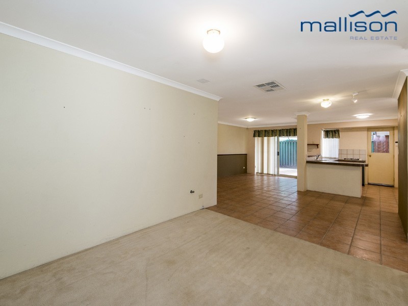 3 Jenniphur Court, Atwell WA 6164