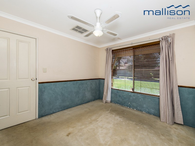 3 Jenniphur Court, Atwell WA 6164