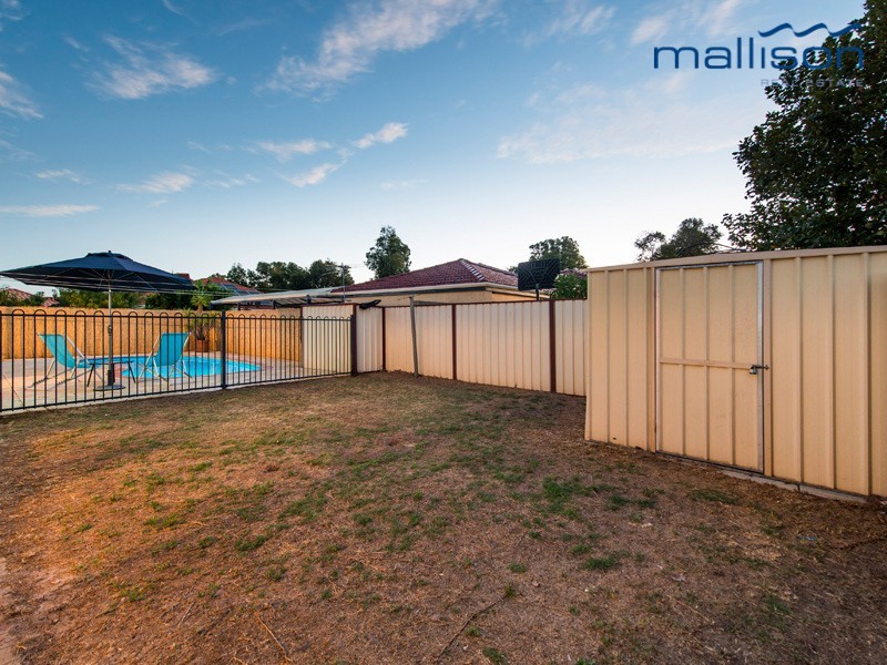 1 Mount Park Way, Canning Vale WA 6155