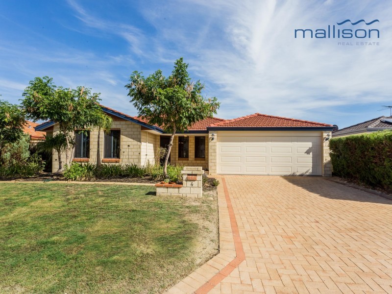 4 Beroona Way, South Lake WA 6164