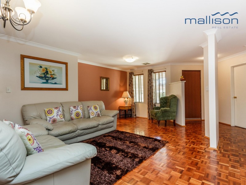 4 Beroona Way, South Lake WA 6164