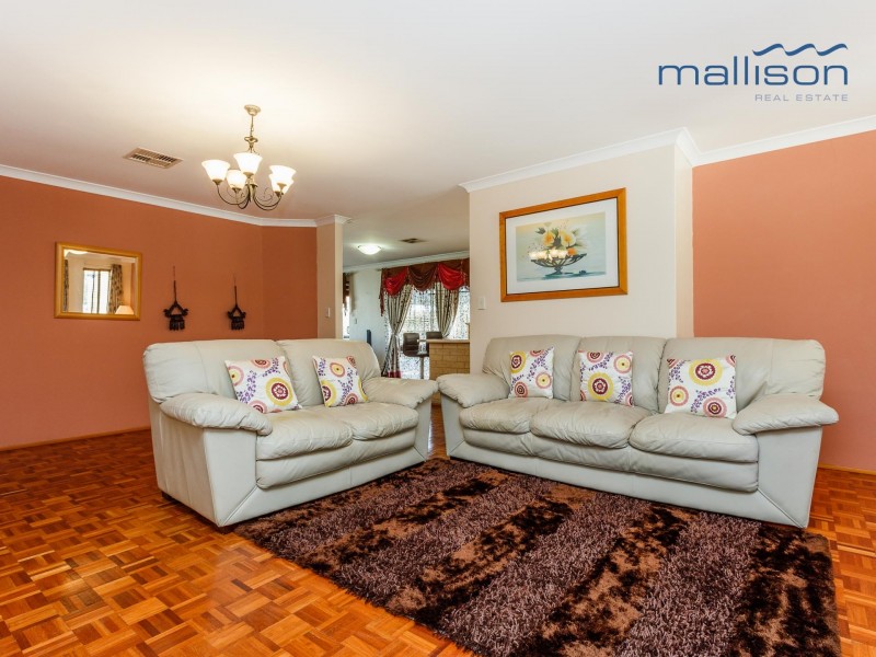 4 Beroona Way, South Lake WA 6164