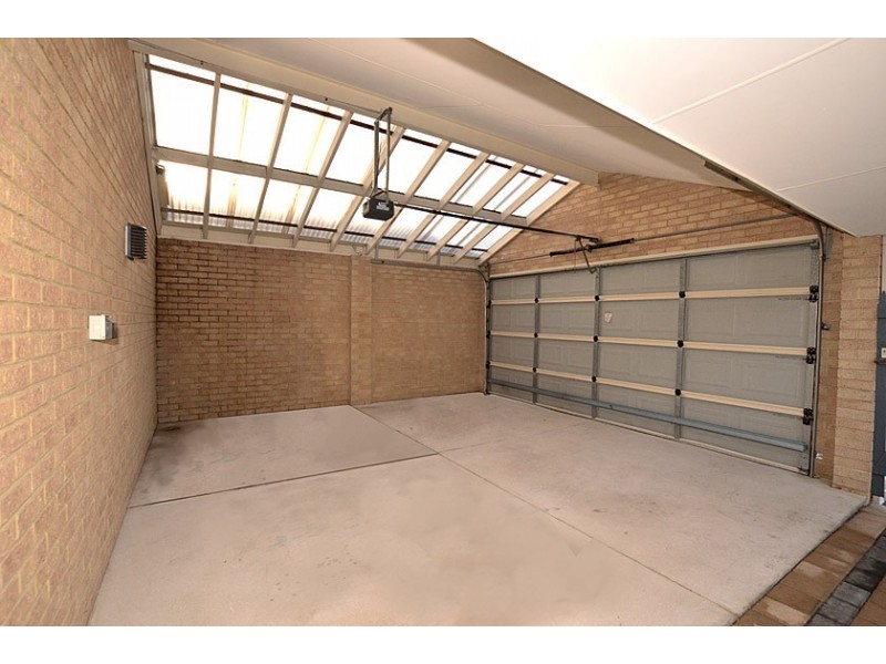 1B Ungaroo Road, Westminster WA 6061