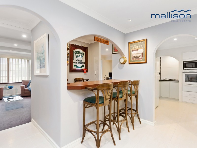 1 Crown Court, Thornlie WA 6108