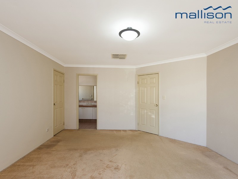 13 The Bridgeway, Canning Vale WA 6155