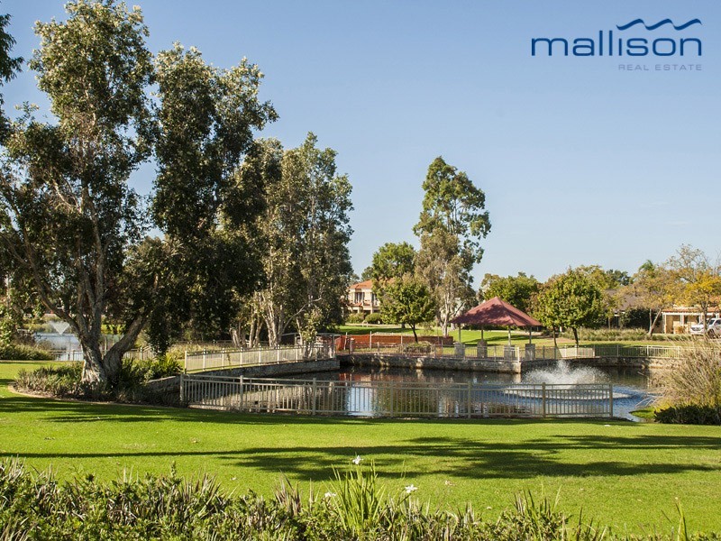 13 The Bridgeway, Canning Vale WA 6155