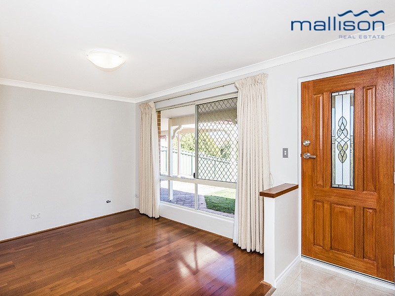 18 Aachen Crescent, Gwelup WA 6018