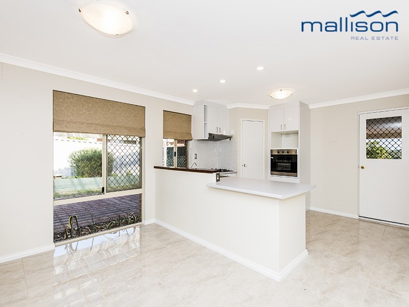 18 Aachen Crescent, Gwelup WA 6018
