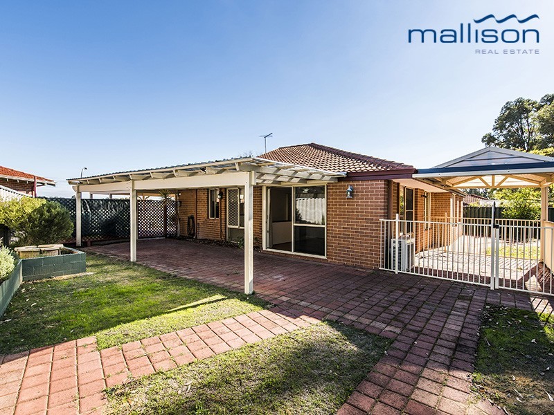 18 Aachen Crescent, Gwelup WA 6018