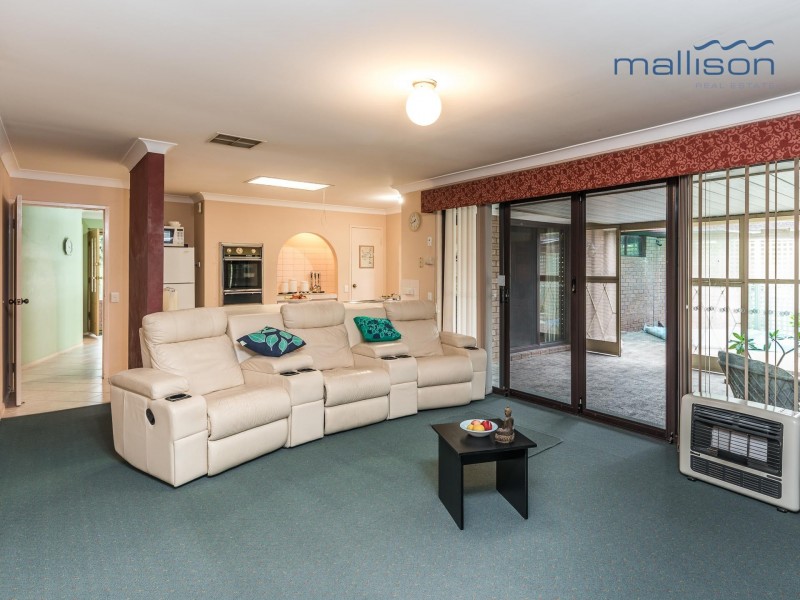 34 Matthew Way, Thornlie WA 6108