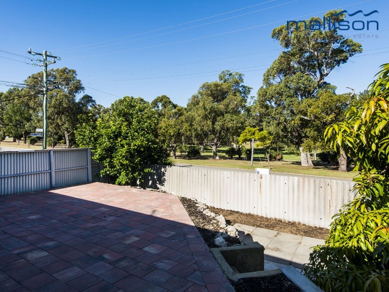 35B Hilory Street, Coolbellup WA 6163