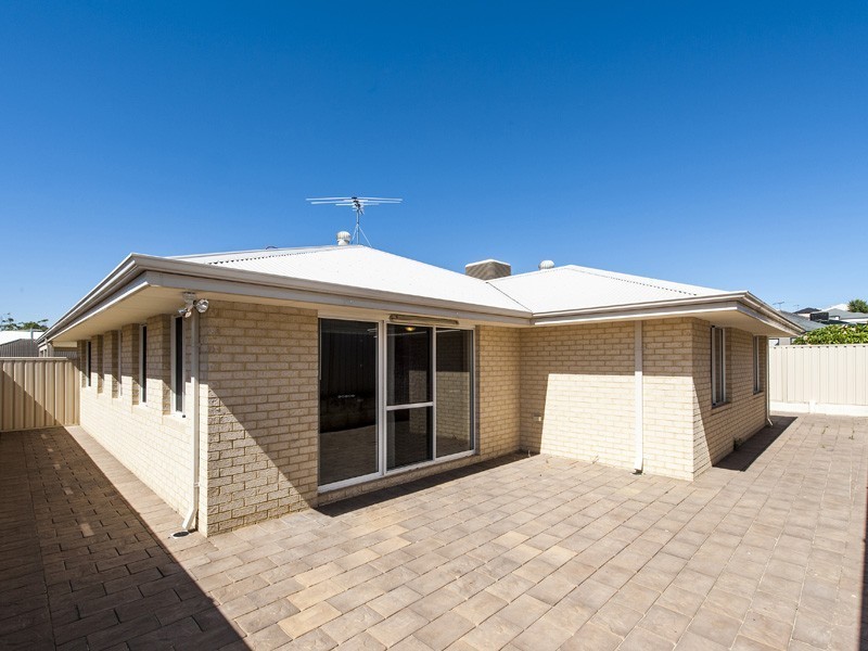 16 Tattershall Road, Darch WA 6065