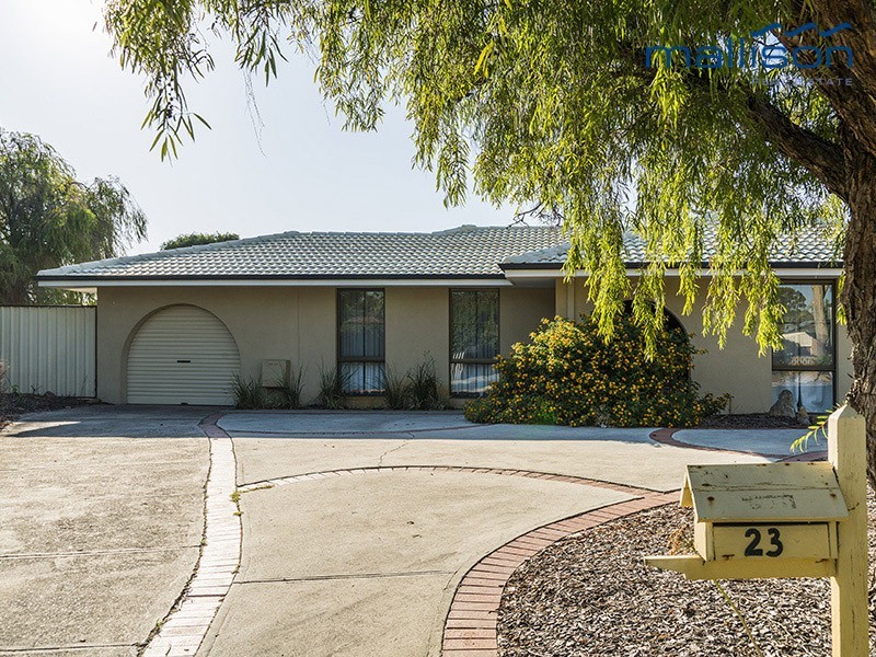 23 Sandon Road, Thornlie WA 6108