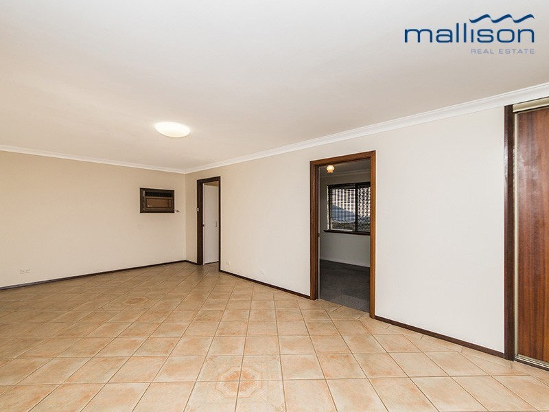 23 Sandon Road, Thornlie WA 6108