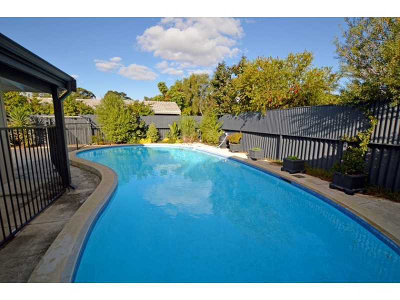 1 Conroy Place, Bull Creek WA 6149