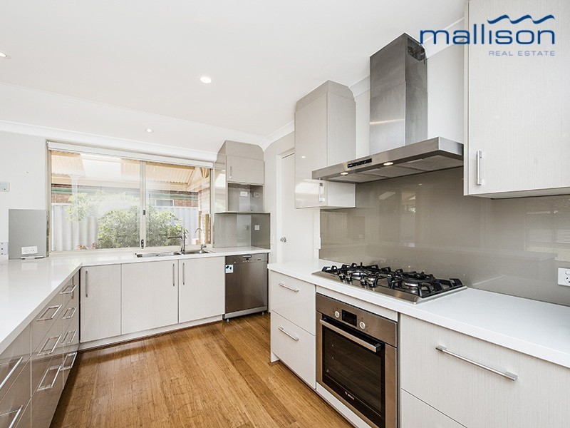 10 Inveraray Close, Canning Vale WA 6155