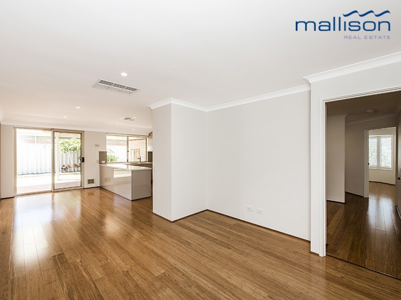 10 Inveraray Close, Canning Vale WA 6155