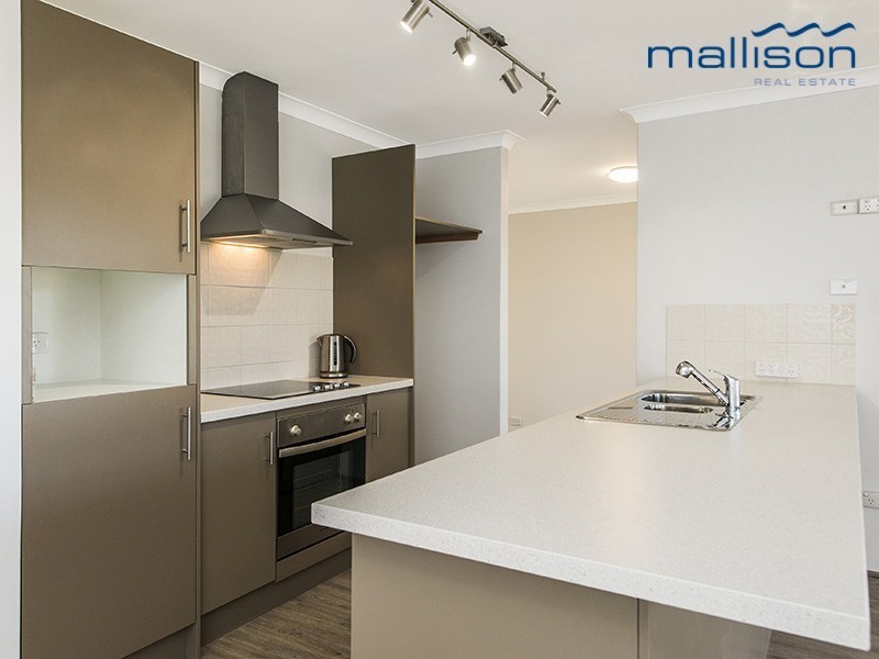 7 Challenger Drive, Thornlie WA 6108