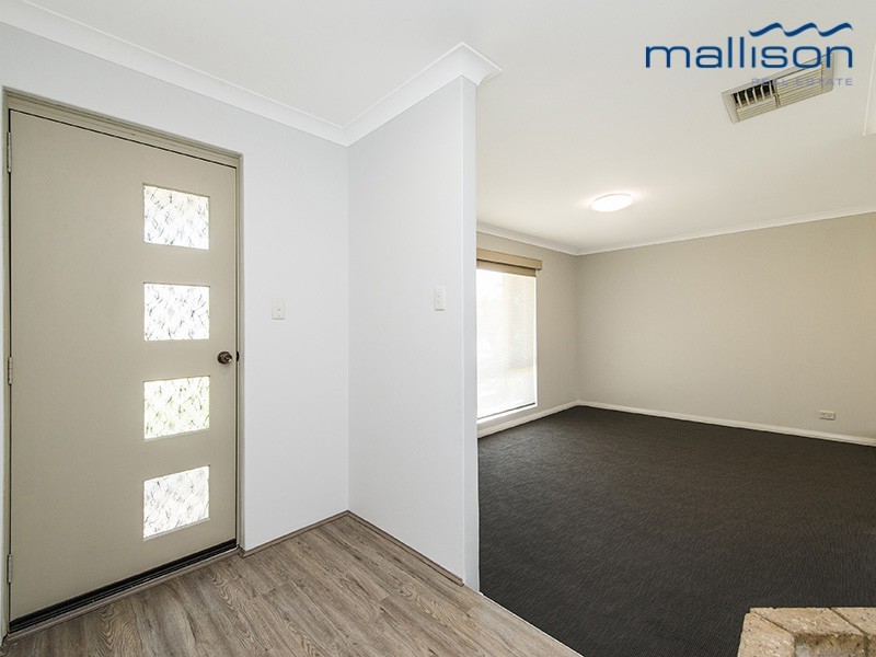 7 Challenger Drive, Thornlie WA 6108