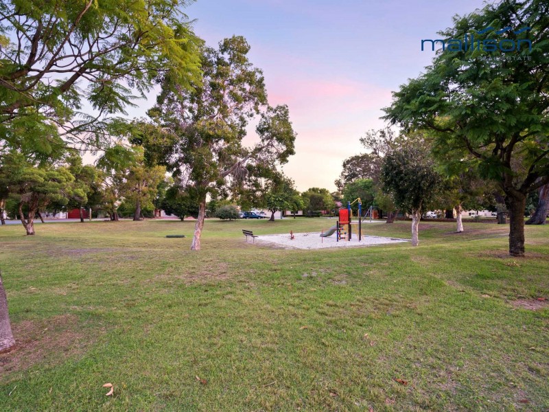 73A Kennedy Street, Alfred Cove WA 6154