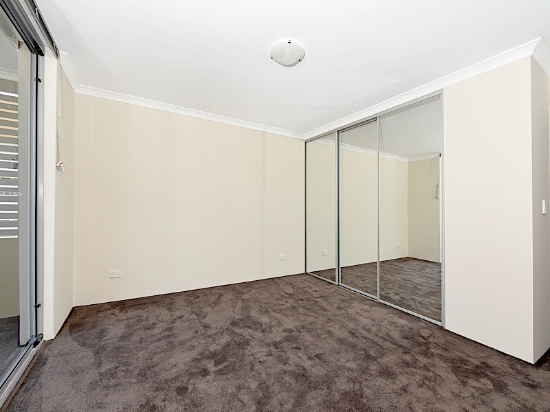 22 Affable Way, Atwell WA 6164