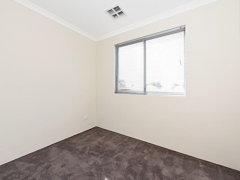 22 Affable Way, Atwell WA 6164