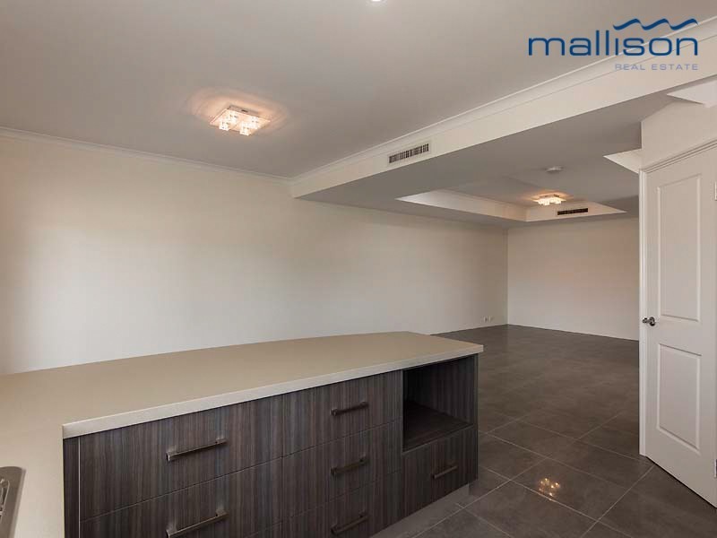 73 Clydesdale Street, Como WA 6152