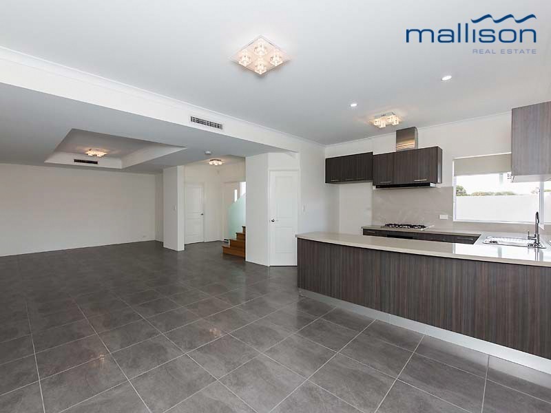 73 Clydesdale Street, Como WA 6152