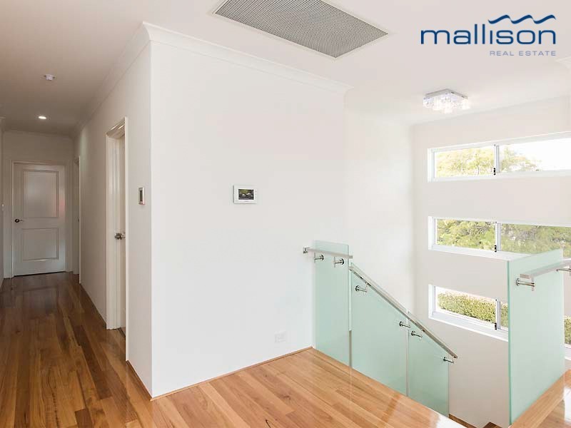 73 Clydesdale Street, Como WA 6152