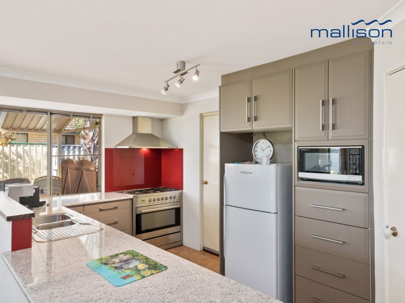 28 Cardiff Loop, Huntingdale WA 6110