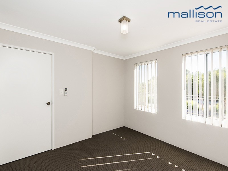 21 Cilantro Parkway, Seville Grove WA 6112