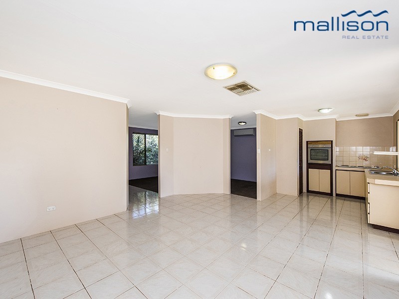 13 Challenger Drive, Thornlie WA 6108