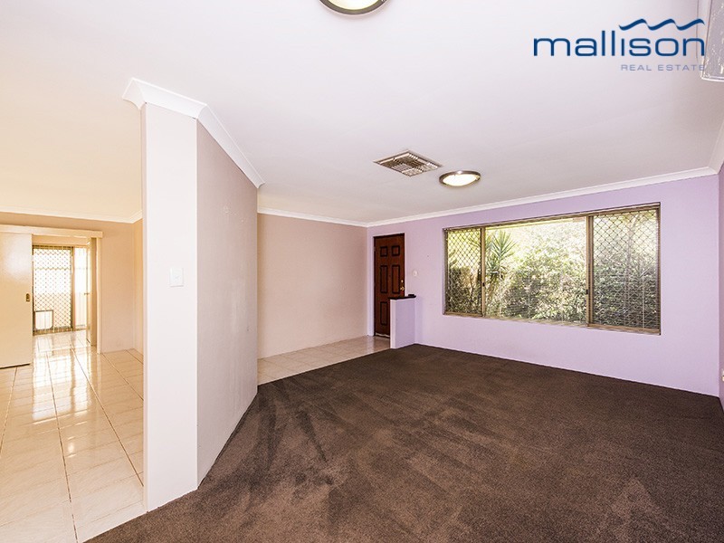 13 Challenger Drive, Thornlie WA 6108