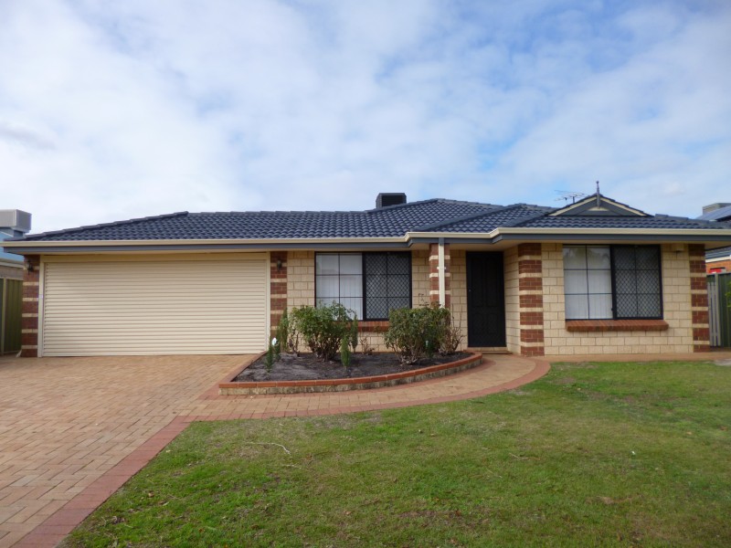 8 Veneta Circuit, Atwell WA 6164