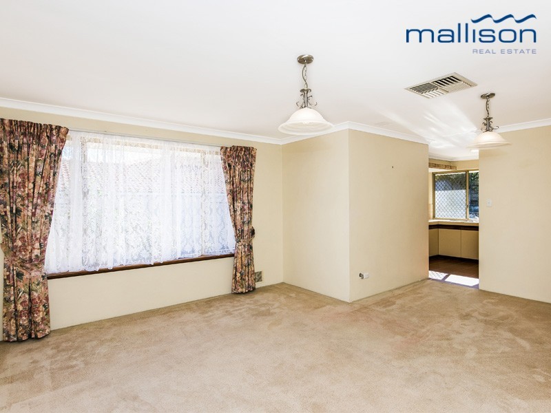 18 Hollingsworth Way, Leeming WA 6149