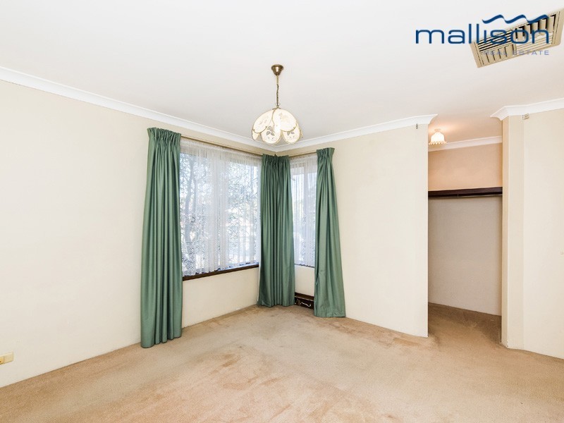 18 Hollingsworth Way, Leeming WA 6149